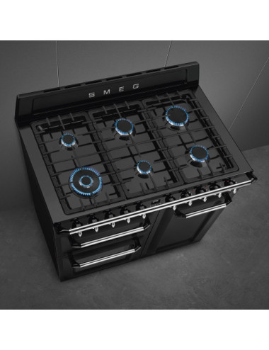 Smeg Cocina Victoria TR103BL 3 Hornos Termoventilado Gas 6 Fuegos Negra 61L Clase A